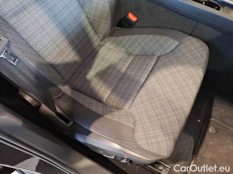 Volvo  V60 VOLVO  / 2019 / 5P / STATION WAGON B4 D AUTOM.CORE #14