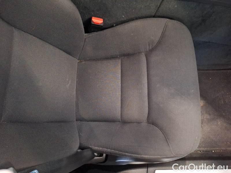 Volvo  XC60 VOLVO  / 2021 / 5P / SUV B4 D AWD AUTOMATICO MOMENTUM PRO #14