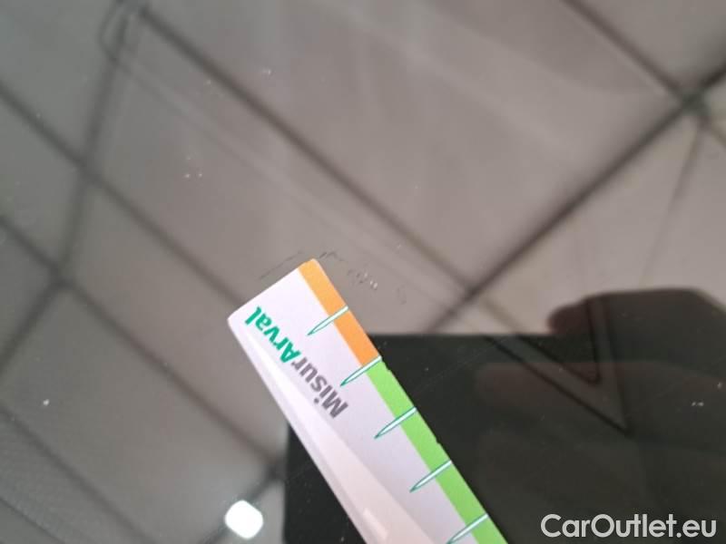 Volkswagen  Tiguan VOLKSWAGEN  / 2020 / 5P / SUV 2.0 TSI ELEGANCE DSG 4MOTION #26