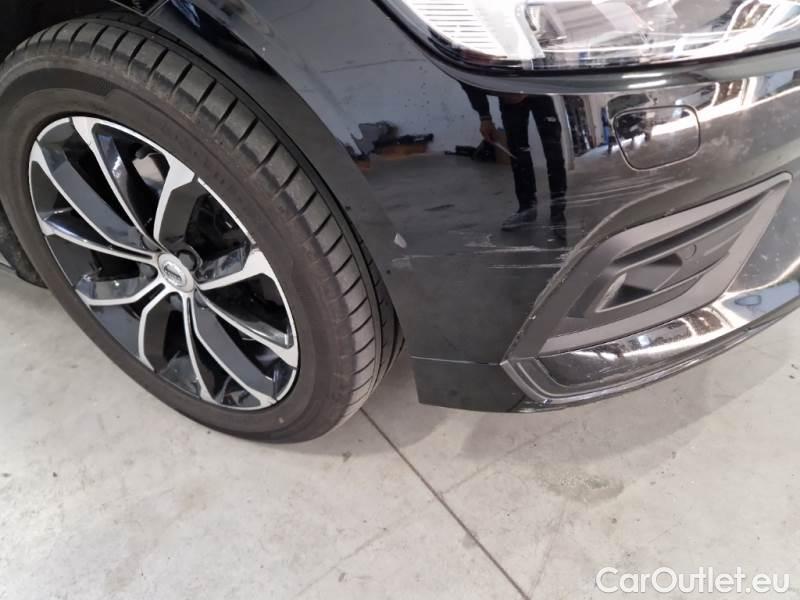 Volvo  V60 VOLVO  / 2019 / 5P / STATION WAGON B4 D AUTOM. MOMENTUM BUSINESS #34