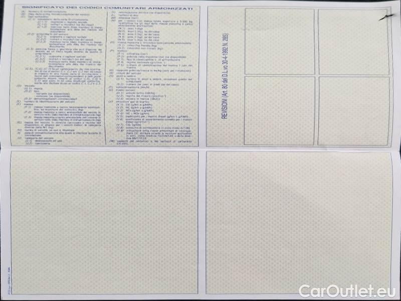 Volvo  XC60 VOLVO  / 2021 / 5P / SUV B4 D AUTOMATICO MOMENTUM PRO #98