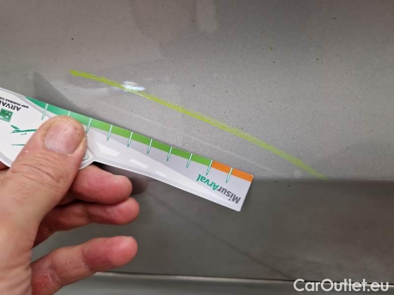 Volvo  XC60 VOLVO  / 2021 / 5P / SUV B4 D AUTOMATICO MOMENTUM PRO #74