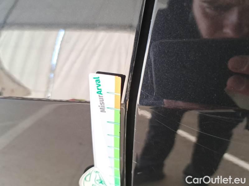 Volkswagen  Tiguan VOLKSWAGEN  / 2020 / 5P / SUV 2.0 TSI ELEGANCE DSG 4MOTION #76