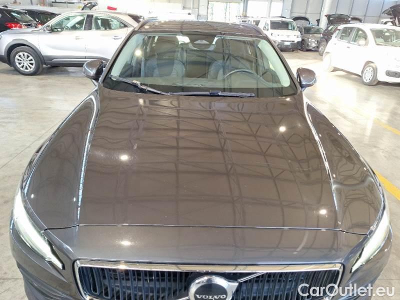 Volvo  V60 VOLVO  / 2019 / 5P / STATION WAGON B4 D AUTOM.CORE #26