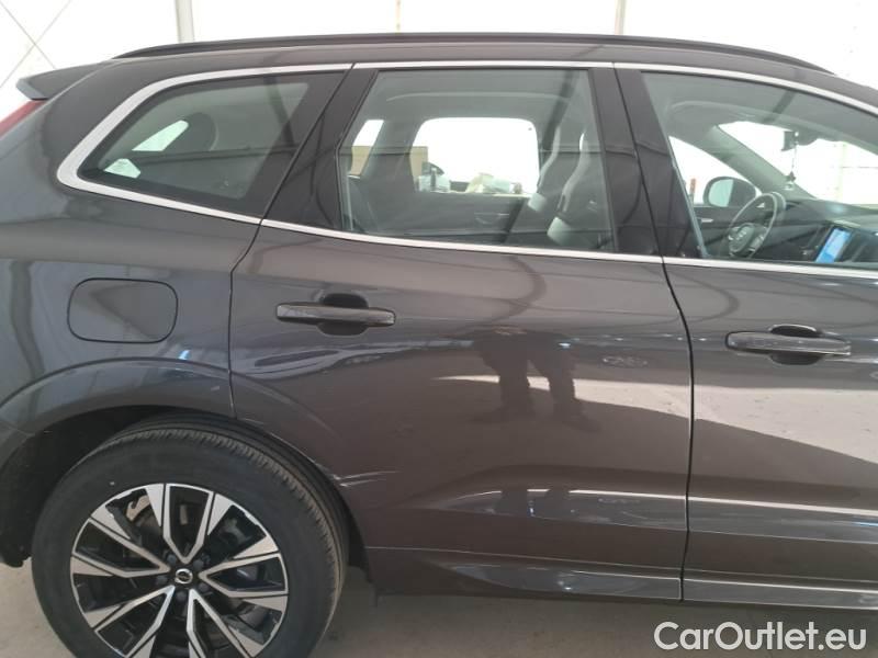 Volvo  XC60 VOLVO  / 2021 / 5P / FUORISTRADA B4 D AUTOMATICO CORE N1 #35