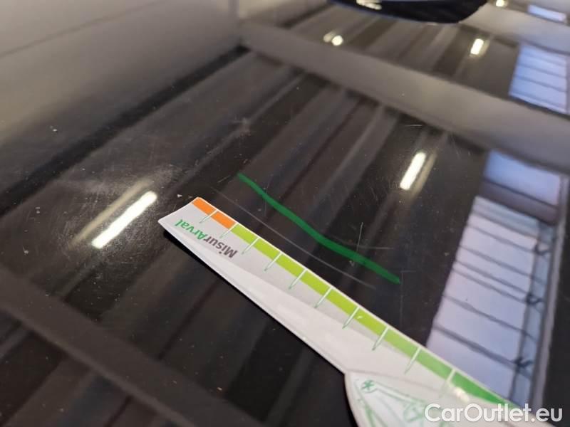 Volvo  V60 VOLVO  / 2019 / 5P / STATION WAGON B4 D AUTOM. MOMENTUM BUSINESS #22