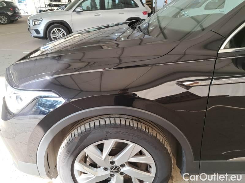 Volkswagen  Tiguan VOLKSWAGEN  / 2020 / 5P / SUV 2.0 TSI ELEGANCE DSG 4MOTION #83