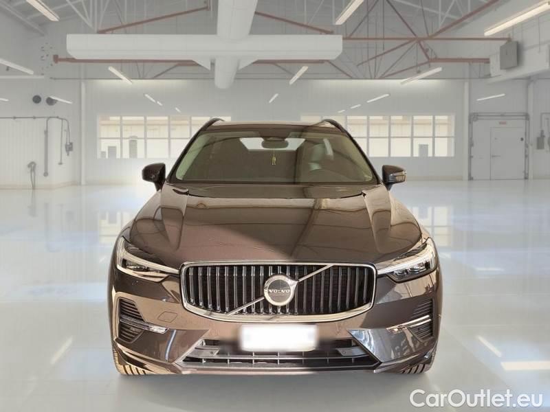 Volvo  XC60 VOLVO  / 2021 / 5P / FUORISTRADA B4 D AUTOMATICO CORE N1 #6