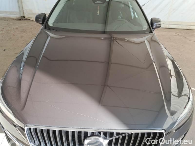 Volvo  XC60 VOLVO  / 2021 / 5P / FUORISTRADA B4 D AUTOMATICO CORE N1 #26