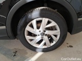 Volkswagen  Tiguan VOLKSWAGEN  / 2020 / 5P / SUV 2.0 TSI ELEGANCE DSG 4MOTION #19