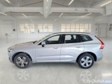 Volvo  XC60 VOLVO  / 2021 / 5P / SUV B4 D AWD AUTOMATICO MOMENTUM PRO #8