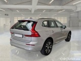 Volvo  XC60 VOLVO  / 2021 / 5P / SUV B4 D AUTOMATICO MOMENTUM PRO #2