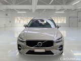 Volvo  XC60 VOLVO  / 2021 / 5P / SUV B4 D AUTOMATICO MOMENTUM PRO #6