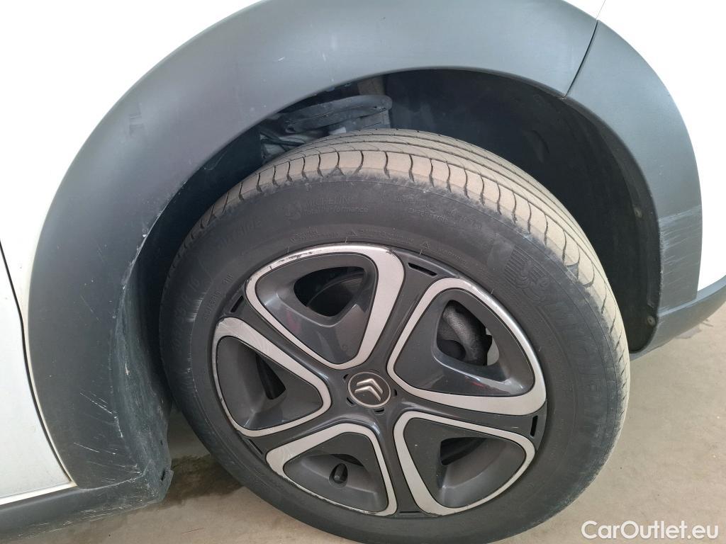  Citroen  C3  Société Feel 1.5 BlueHDI 100CV BVM6 E6dT #23