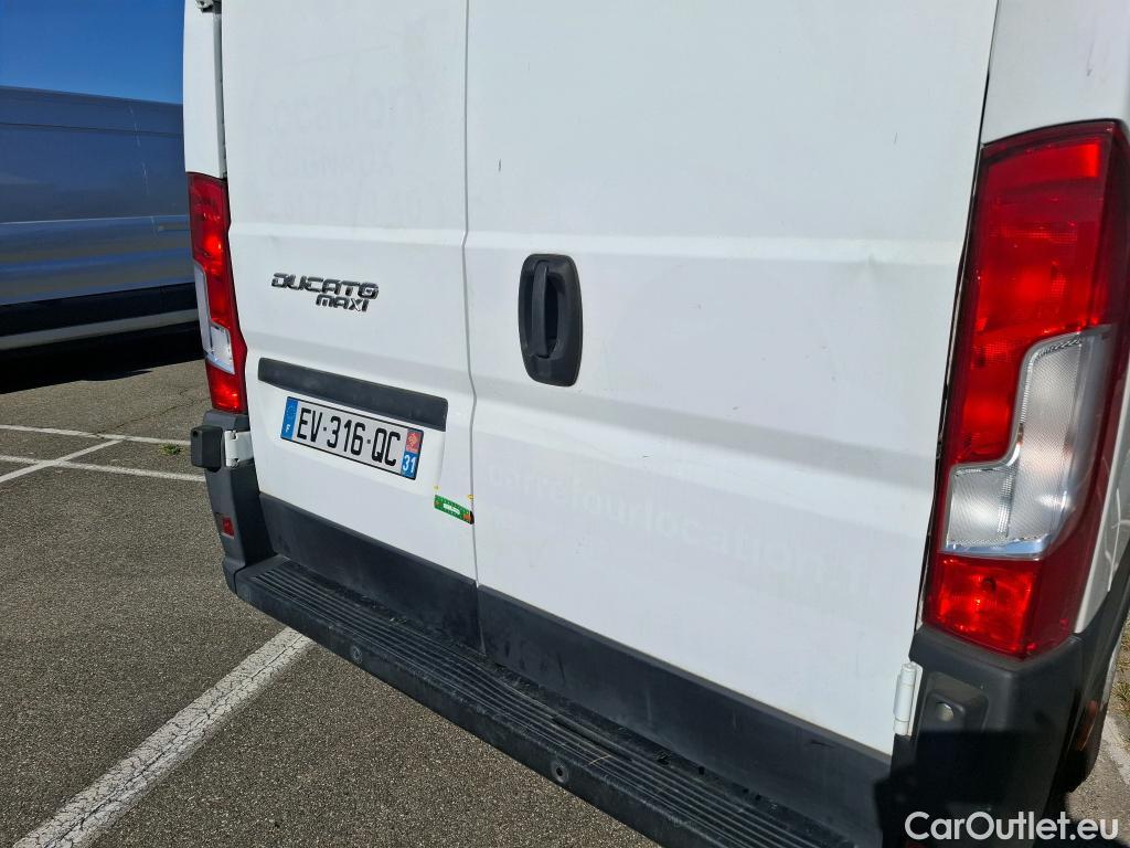 Fiat  Ducato FIAT  VU 4p Fourgon Maxi 3 5 XL H2 2 3 Mjet 130 Pack Pro Nav #33