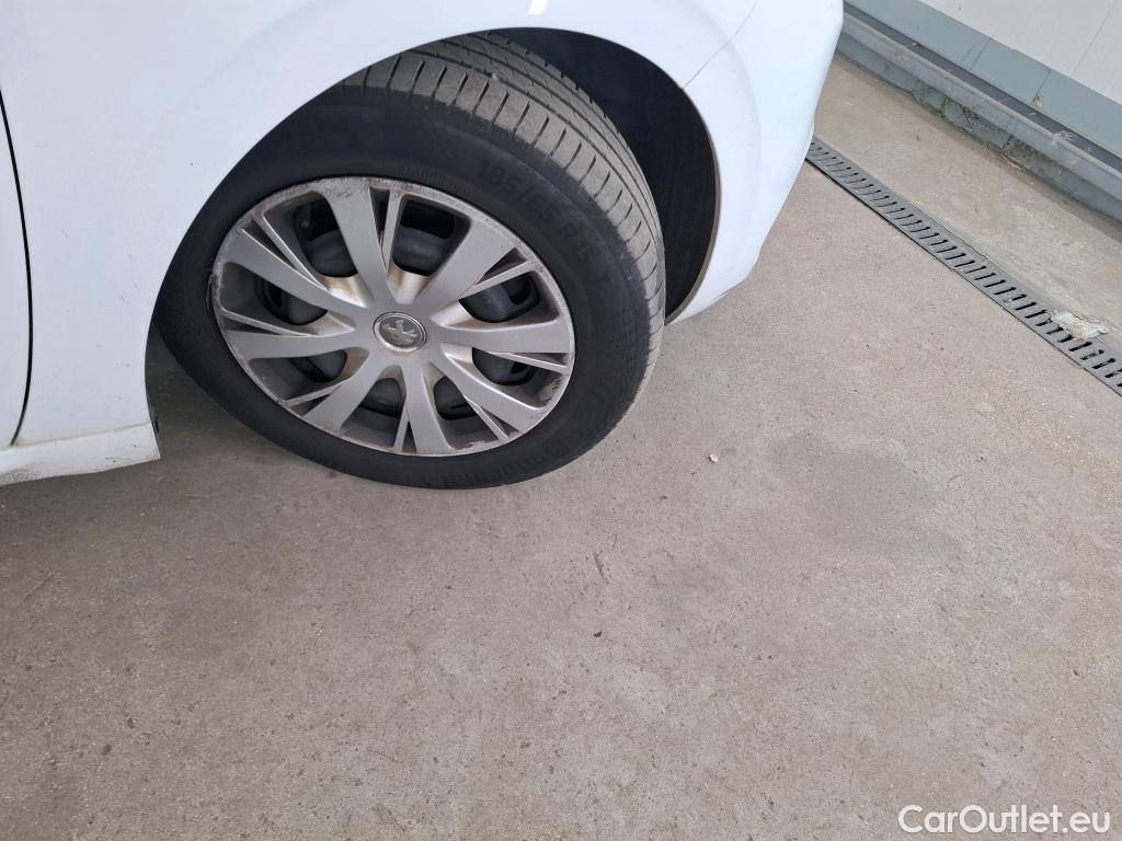  Peugeot  208  Affaire Premium Pack 1.6 HDi 75CV BVM5 E6 #22