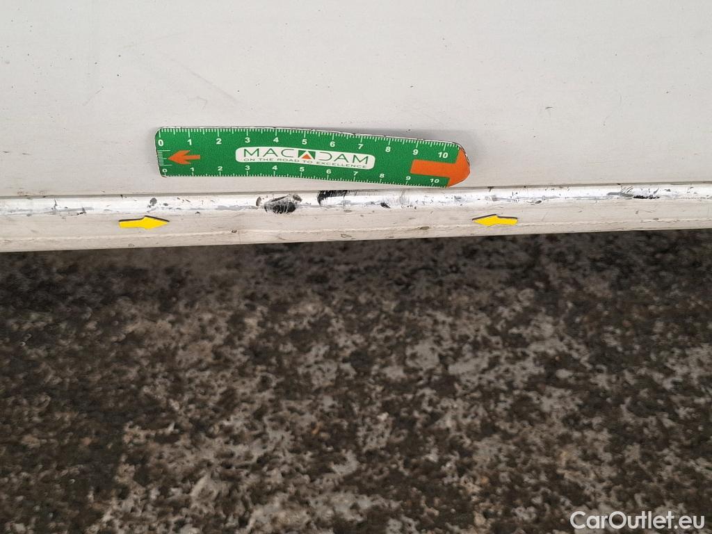 Renault  Master RENAULT  VU 4p Fourgon FG GCf Trac F3500 L2H2 dCi 125 #38