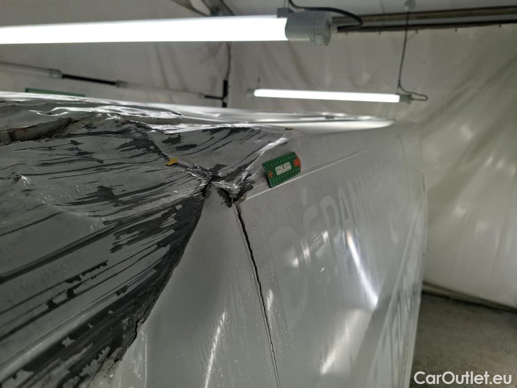 Renault  Master RENAULT  VU 4p Fourgon FG GCf Trac F3500 L2H2 dCi 125 #29