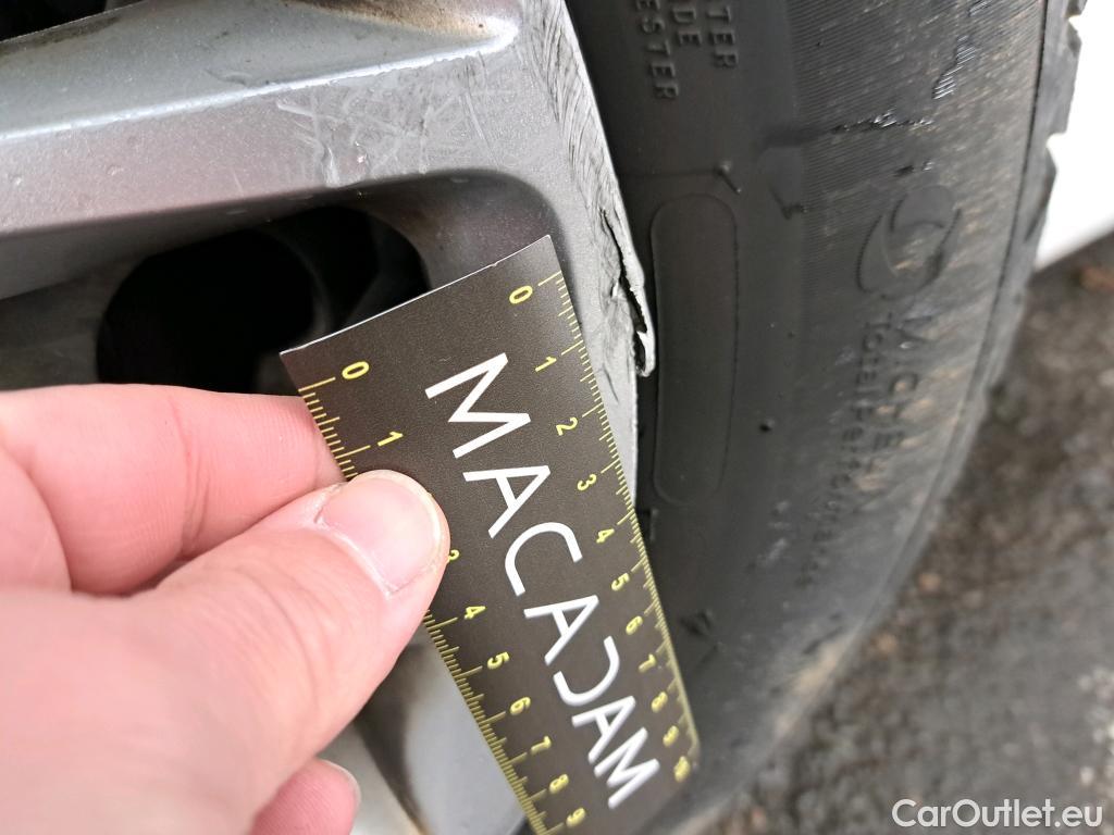  Peugeot  308  Premium Pack 1.5 HDI 100CV BVM6 E6dT #14