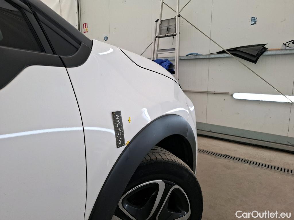  Citroen  C3  Société Feel 1.5 BlueHDI 100CV BVM6 E6dT #1