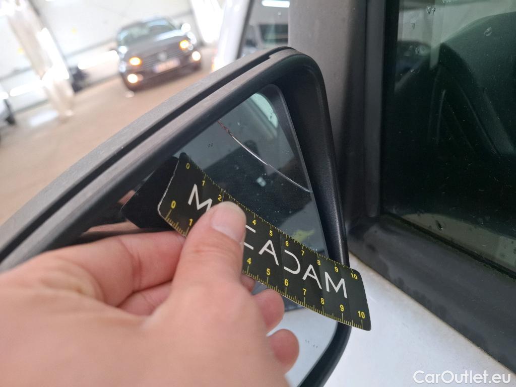  Mercedes  Vito MERCEDES BENZ  Long VU 4p Fourgon 114 CDI Long Select #5