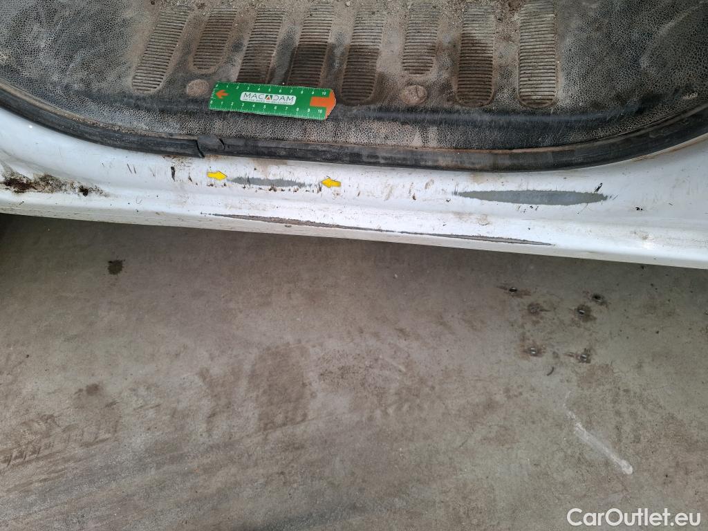 Renault  Master RENAULT  VU 4p Fourgon Gd Conf F3500 L2H2 dCi 125 #49