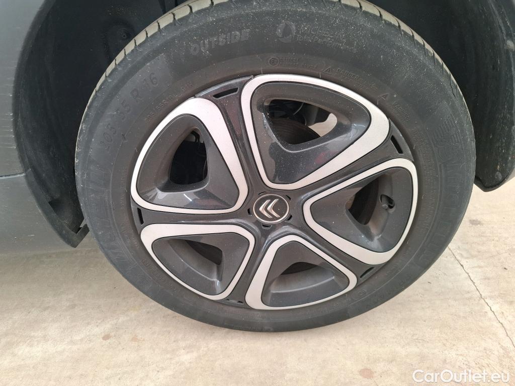  Citroen  C3  Société Feel 1.5 BlueHDI 100CV BVM6 E6dT #21