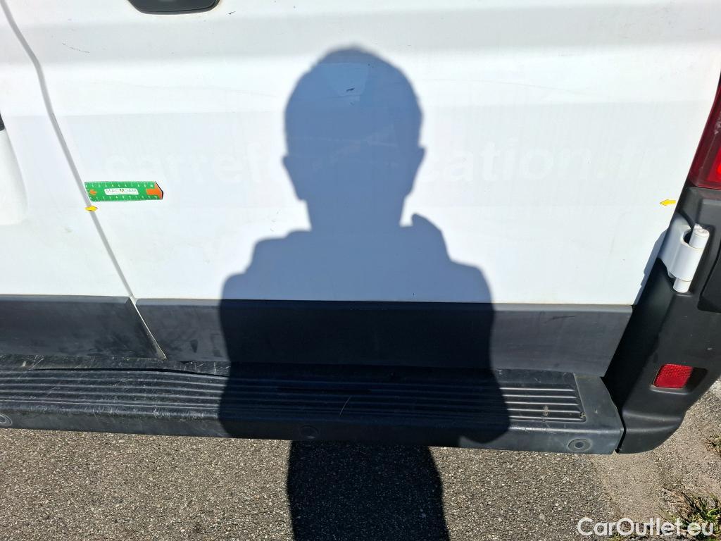 Fiat  Ducato FIAT  VU 4p Fourgon Maxi 3 5 XL H2 2 3 Mjet 130 Pack Pro Nav #18