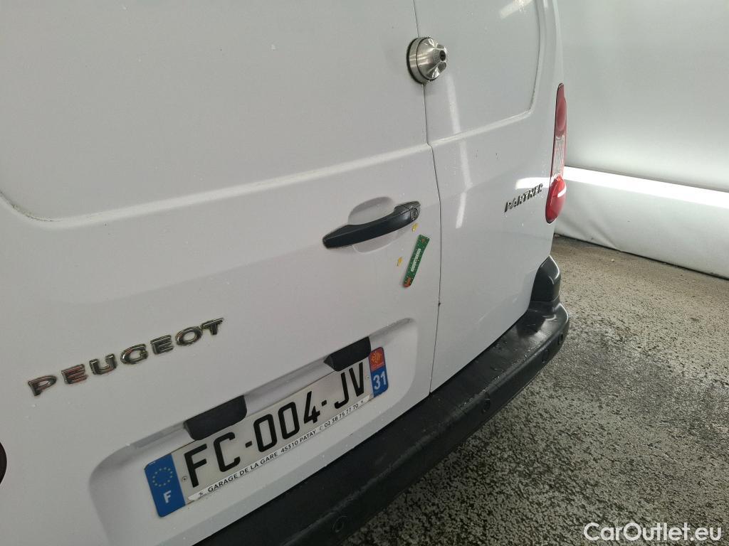 Peugeot  Partner PEUGEOT  VU 4p Fourgonnette BLUEHDI 100 STD PREMIUM PACK #5