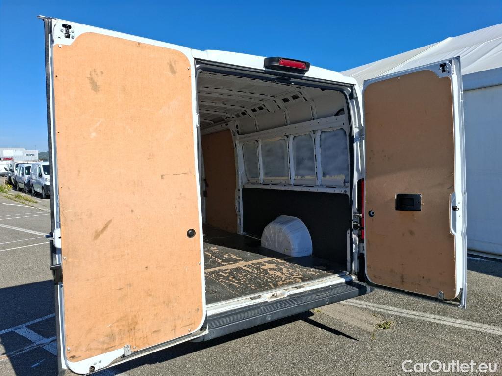 Fiat  Ducato FIAT  VU 4p Fourgon Maxi 3 5 XL H2 2 3 Mjet 130 Pack Pro Nav #10