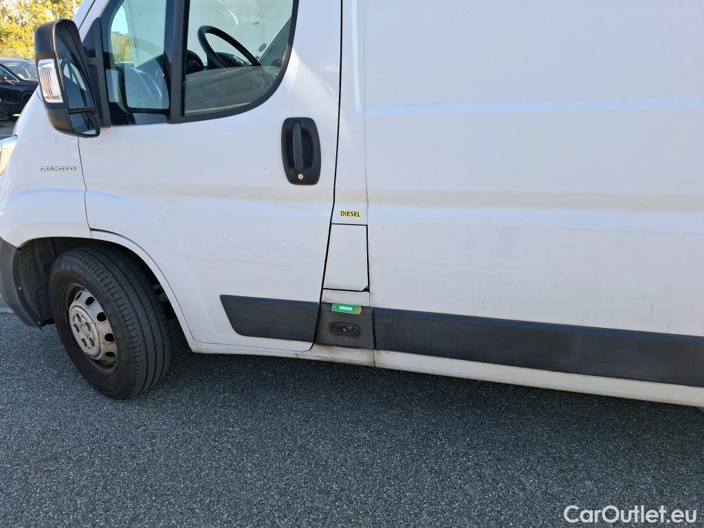 Fiat  Ducato FIAT  VU 4p Fourgon Maxi 3 5 XL H2 2 3 Mjet 130 Pack Pro Nav #55