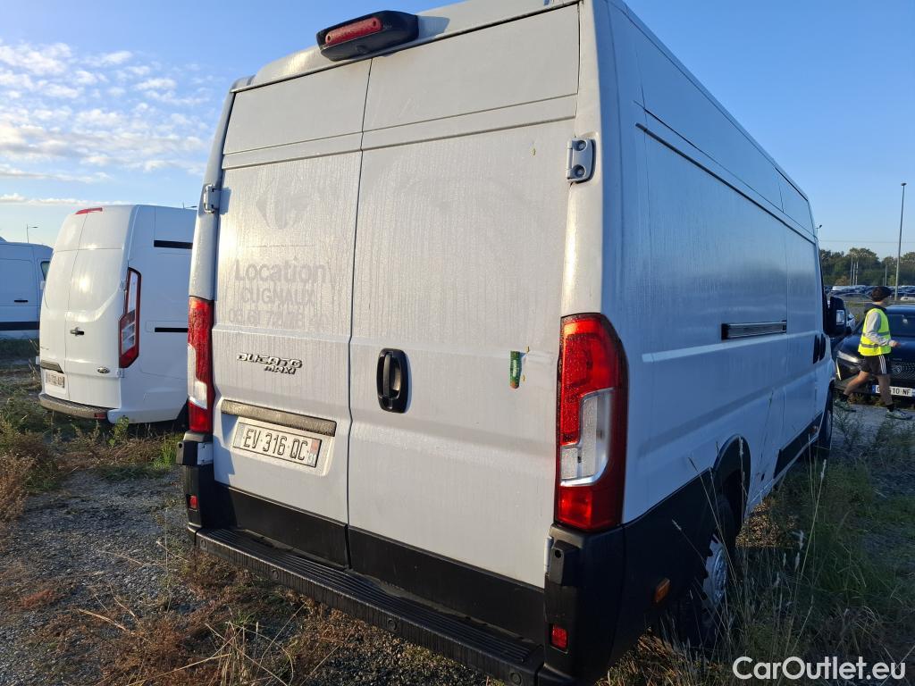 Fiat  Ducato FIAT  VU 4p Fourgon Maxi 3 5 XL H2 2 3 Mjet 130 Pack Pro Nav #25