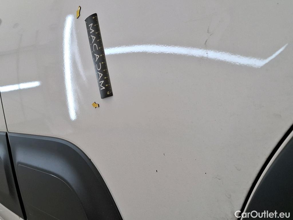  Citroen  C3  Société Feel 1.5 BlueHDI 100CV BVM6 E6dT #13