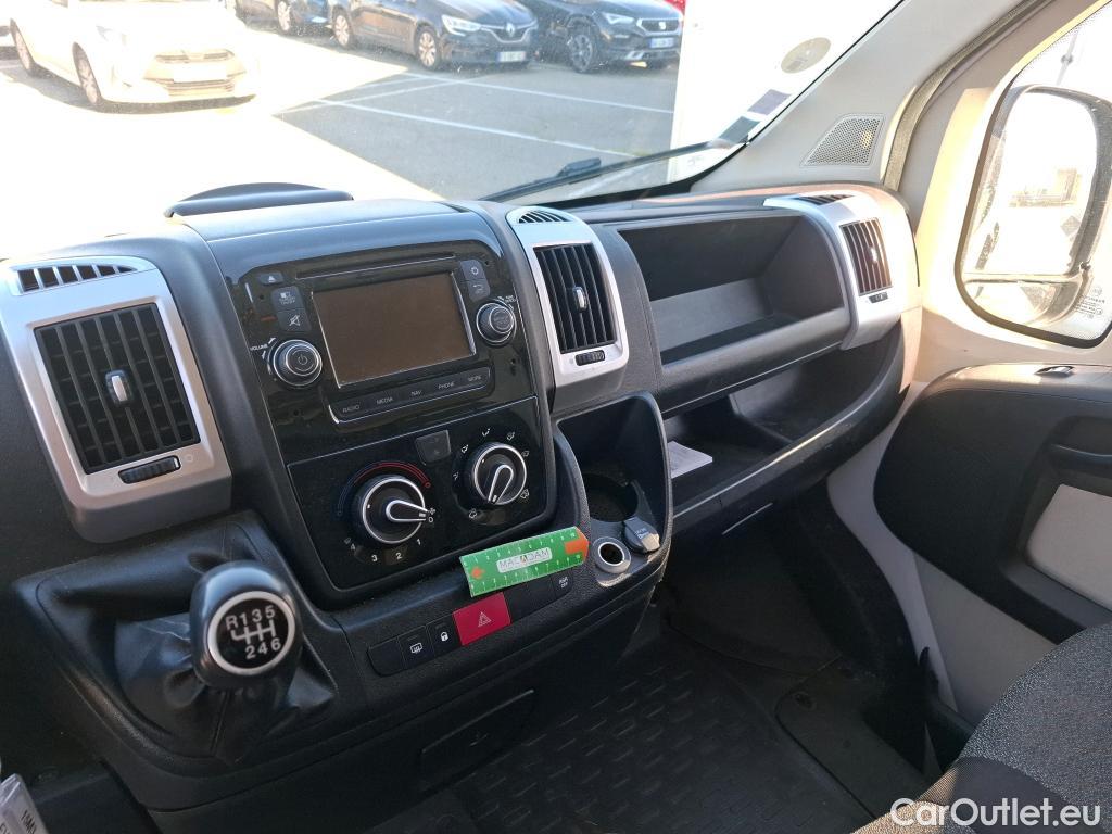 Fiat  Ducato FIAT  VU 4p Fourgon Maxi 3 5 XL H2 2 3 Mjet 130 Pack Pro Nav #47