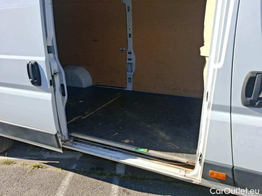 Fiat  Ducato FIAT  VU 4p Fourgon Maxi 3 5 XL H2 2 3 Mjet 130 Pack Pro Nav #42