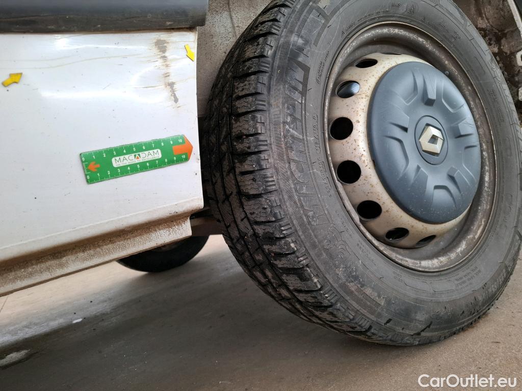 Renault  Master RENAULT  VU 4p Fourgon Gd Conf F3500 L2H2 dCi 125 #14