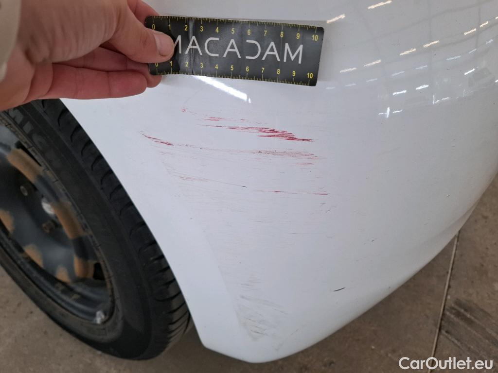  Peugeot  208  Affaire Premium Pack 1.6 HDi 75CV BVM5 E6 #8