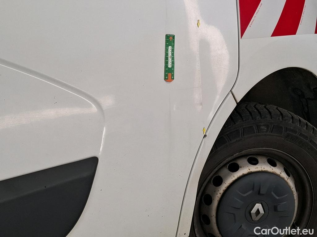 Renault  Master RENAULT  VU 4p Fourgon FG GCf Trac F3500 L2H2 dCi 125 #23