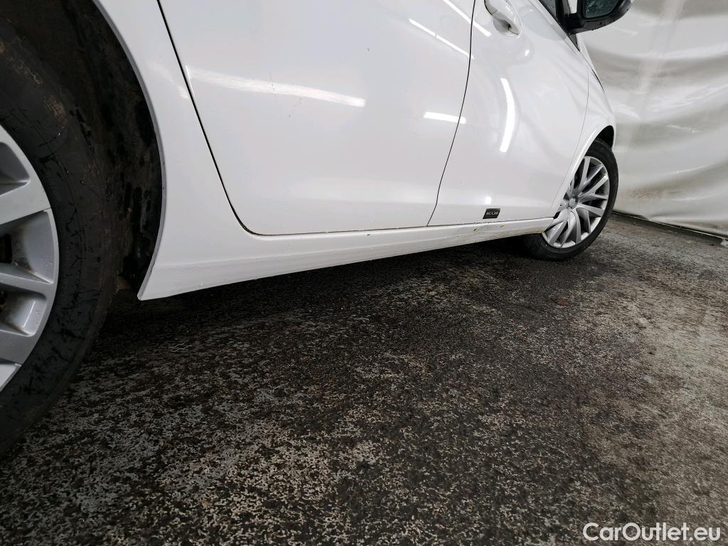  Peugeot  308  Premium Pack 1.5 HDI 100CV BVM6 E6dT #4