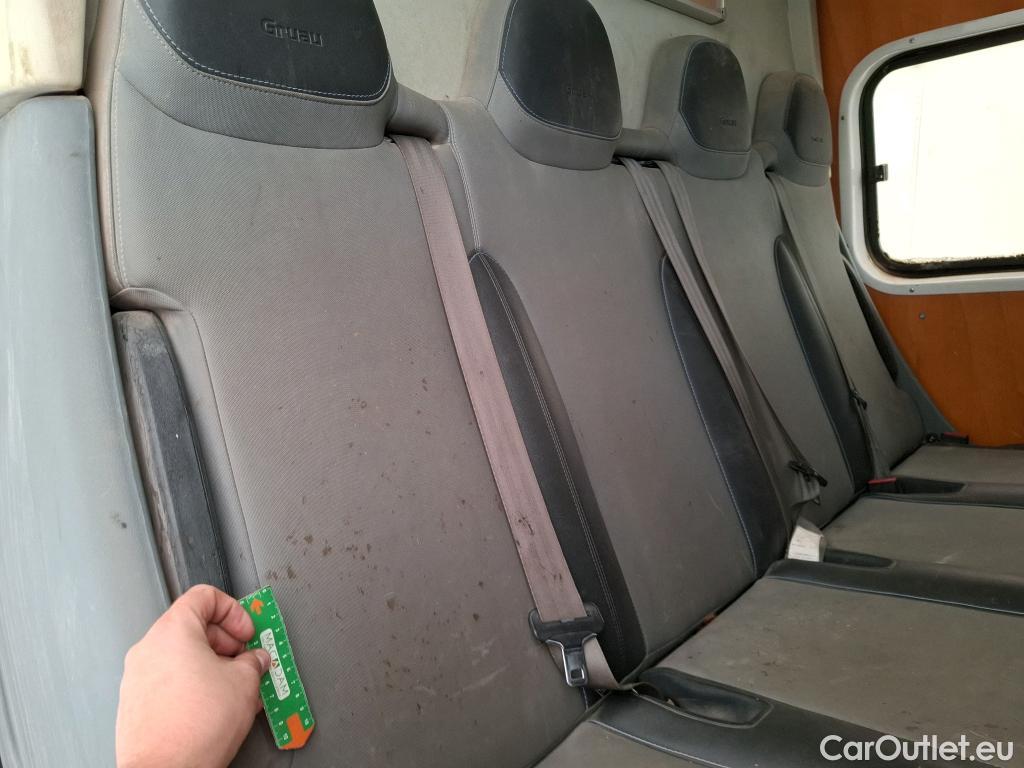 Renault  Master RENAULT  VU 4p Fourgon Gd Conf F3500 L2H2 dCi 125 #76