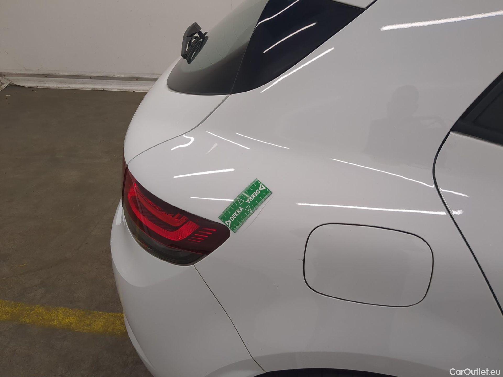  Renault  Megane  IV Berline 5 ptes. Société Air Nav 1.5 dCi 115 #4