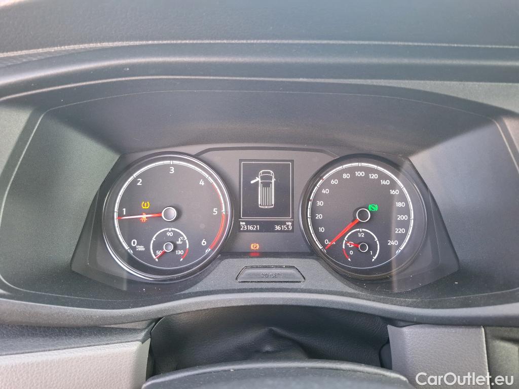  Volkswagen  Transporter VOLKSWAGEN  / 2019 / 4P / Fourgon tôlé 2.0 TDi 150 DSG7 L1H1 Business Line Plus #22