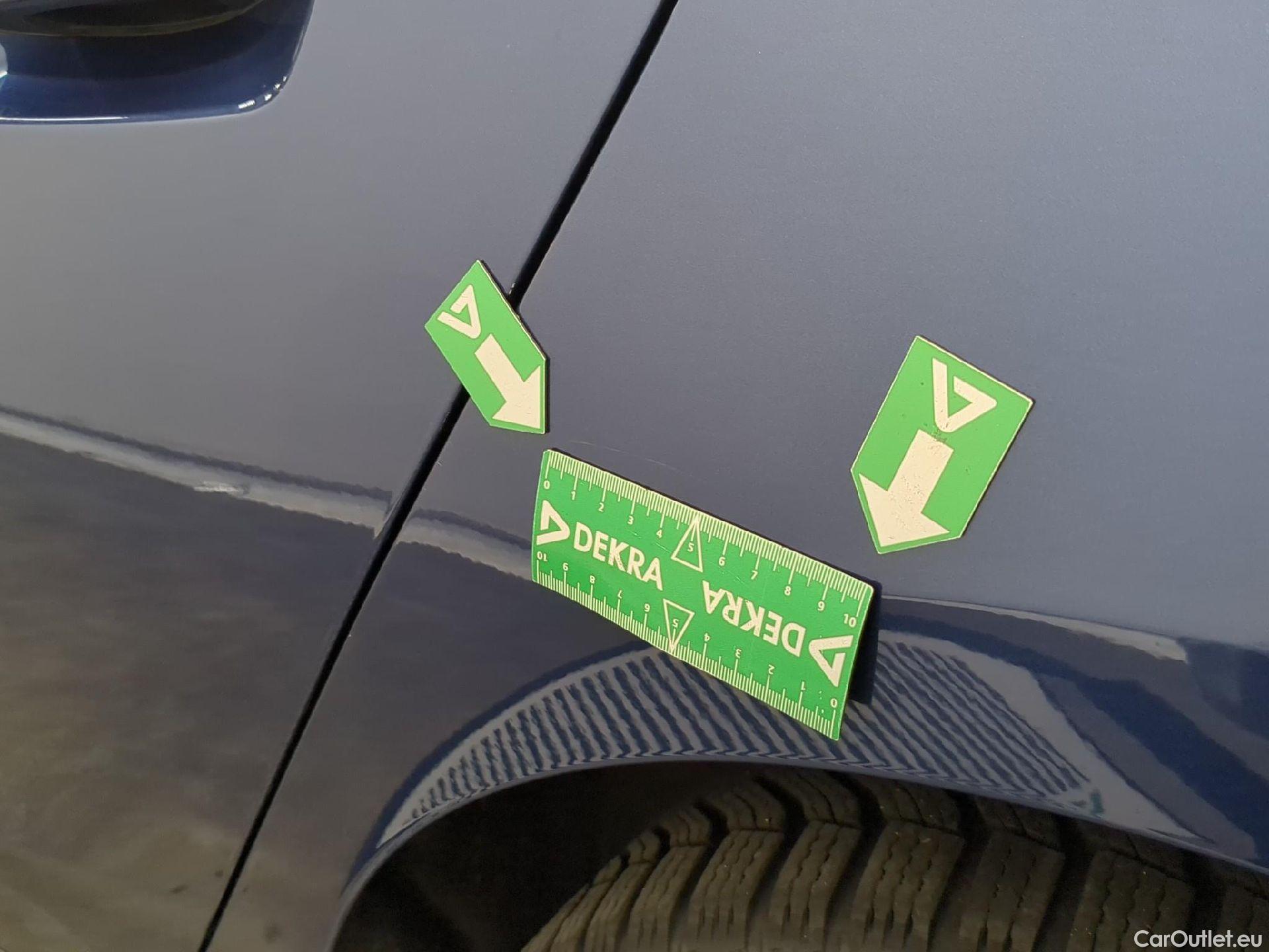  Bmw  2 Tourer BMW Série 2 Active Tourer / 2021 / 5P / monospace 225e xDrive 245ch Business Design DKG7 #50