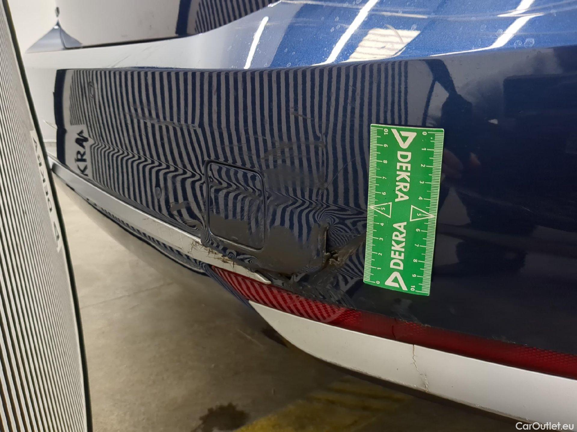  Bmw  2 Tourer BMW Série 2 Active Tourer / 2021 / 5P / monospace 225e xDrive 245ch Business Design DKG7 #27