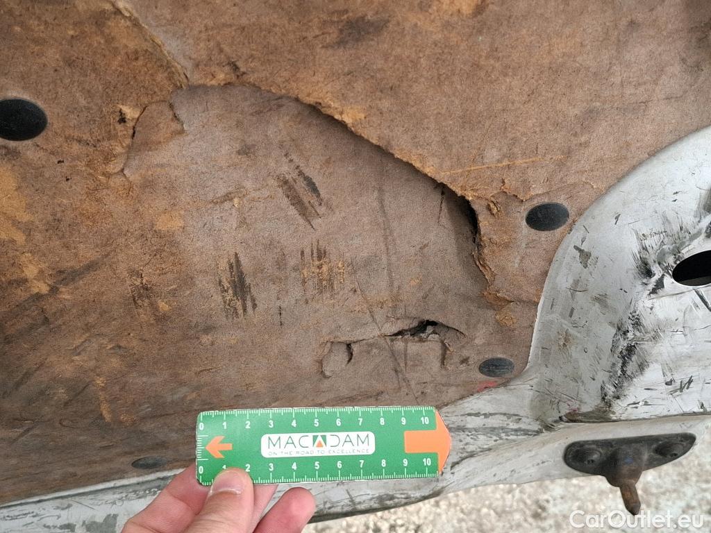 Renault  Master RENAULT  VU 4p Fourgon FG GCf Trac F3500 L2H2 dCi 125 #61