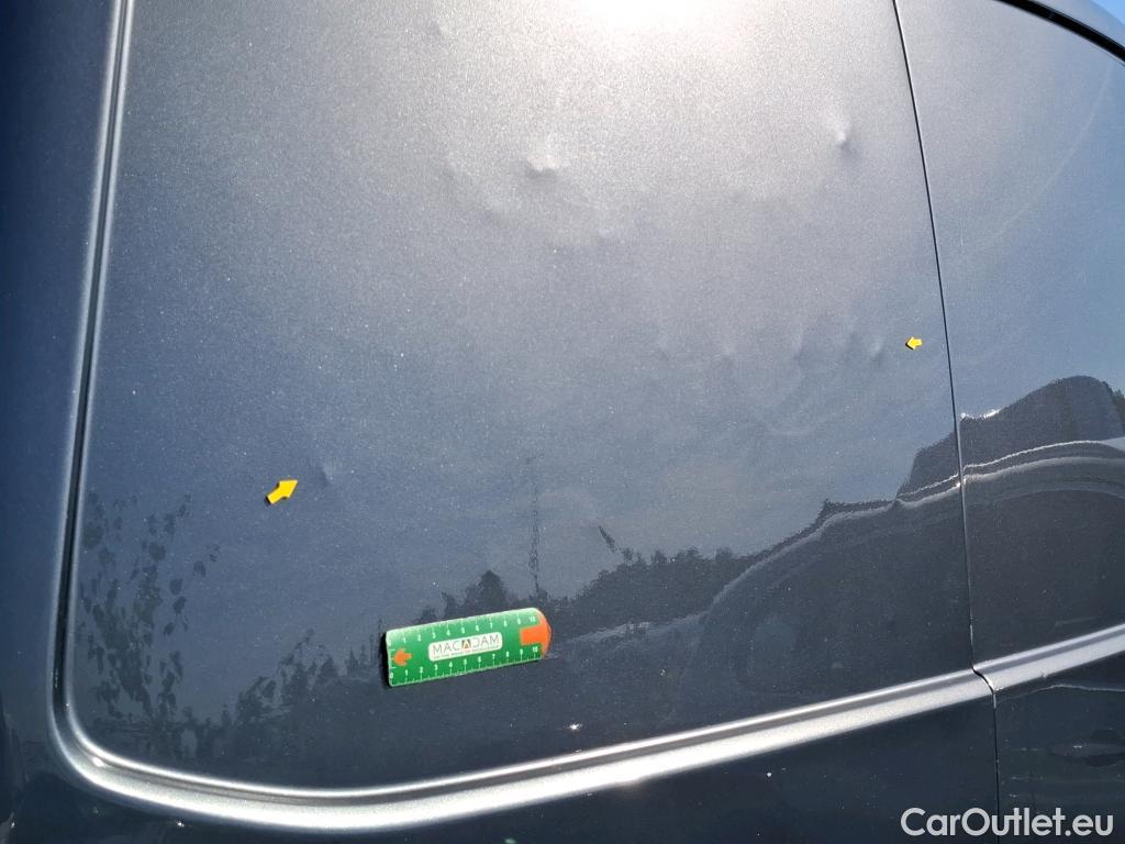  Volkswagen  Transporter VOLKSWAGEN  / 2019 / 4P / Fourgon tôlé 2.0 TDi 150 DSG7 L1H1 Business Line Plus #2