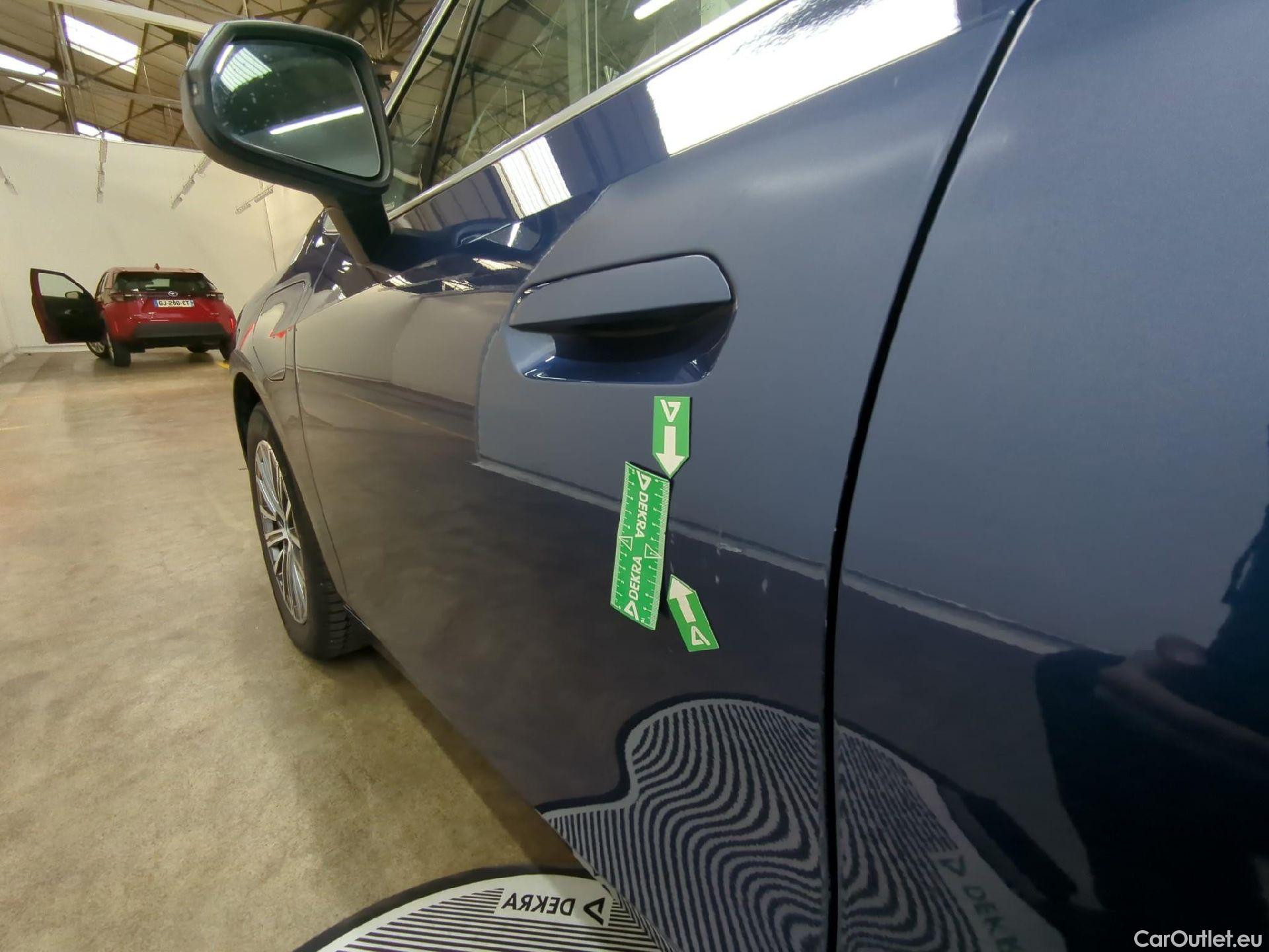  Bmw  2 Tourer BMW Série 2 Active Tourer / 2021 / 5P / monospace 225e xDrive 245ch Business Design DKG7 #48