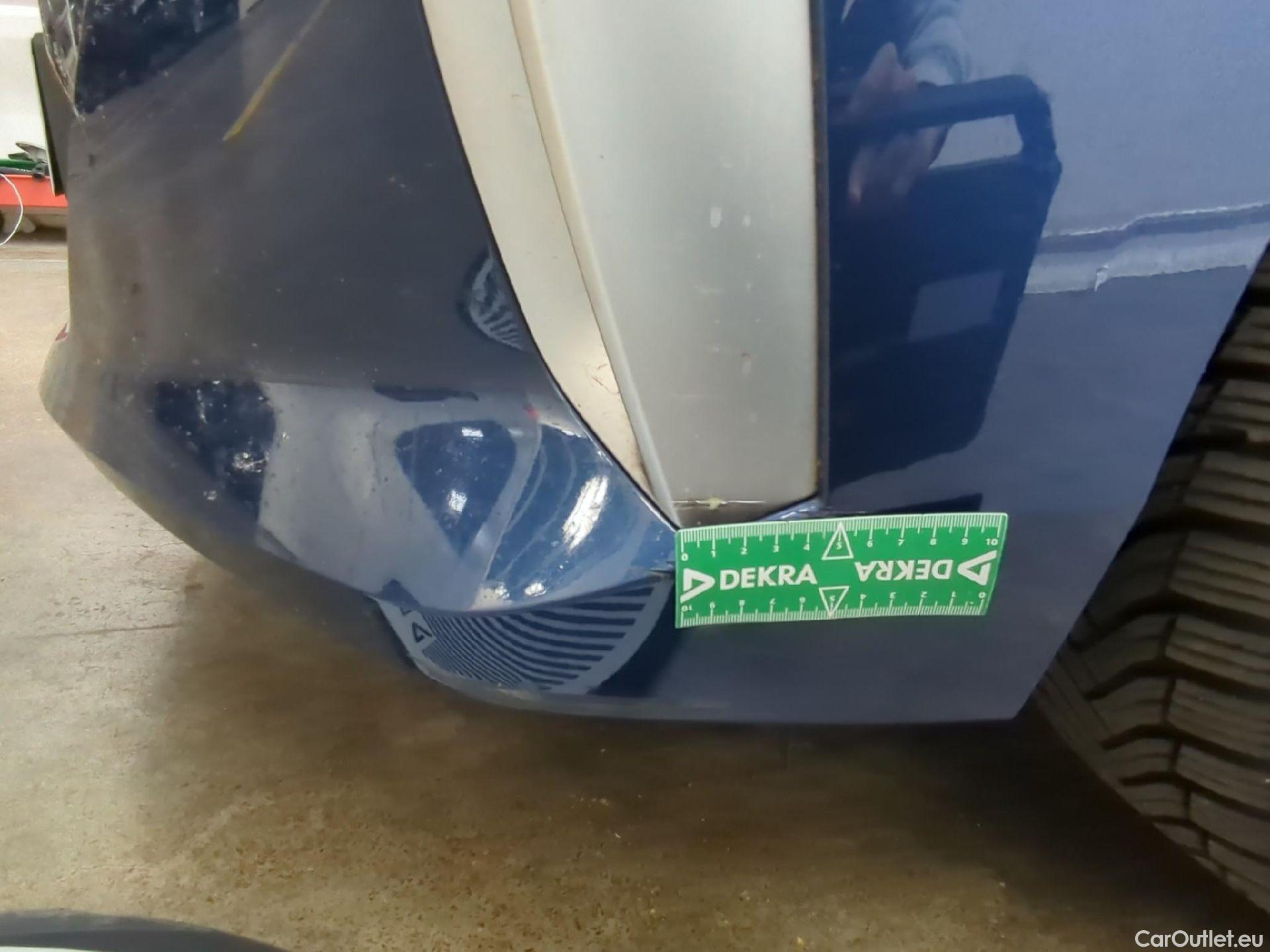  Bmw  2 Tourer BMW Série 2 Active Tourer / 2021 / 5P / monospace 225e xDrive 245ch Business Design DKG7 #46