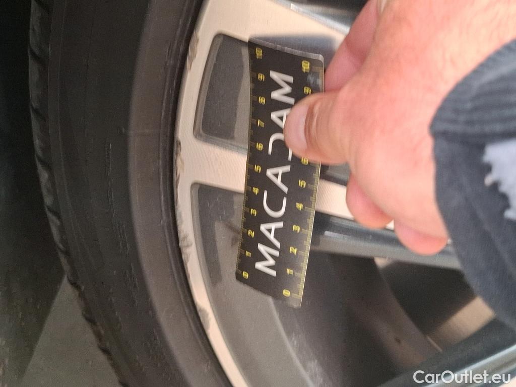 Bmw  Serie 2 Série 2 Gran Coupe 220 d Business Design 190CV BVA8 E6d #4