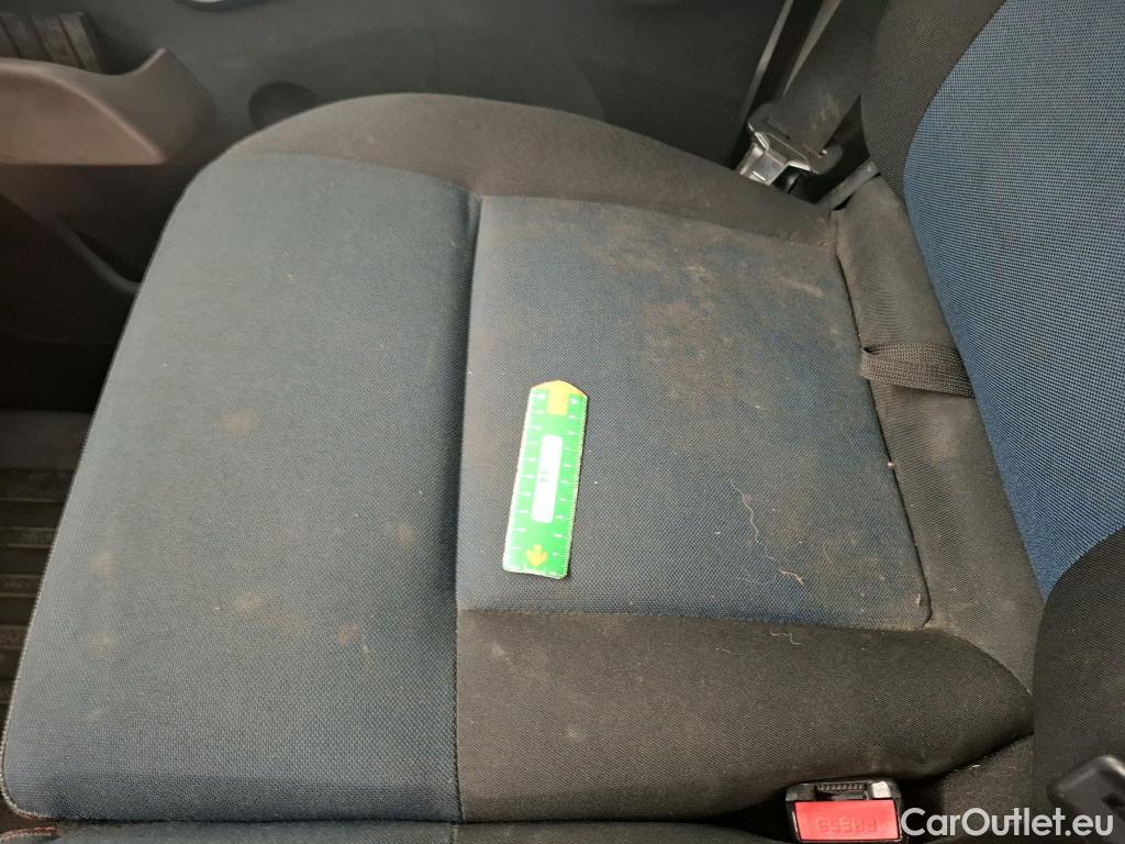 Renault  Master RENAULT  VU 4p Fourgon FG GCf Trac F3500 L2H2 dCi 125 #75